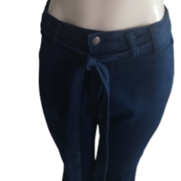 NWT Blue Flare Leg Jeans by Color 3 Collections - Picture 6 of 12